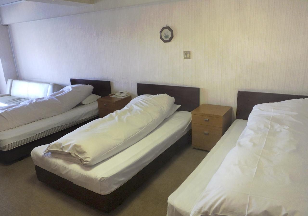 Uomisaki Ryokan Atami (Shizuoka)